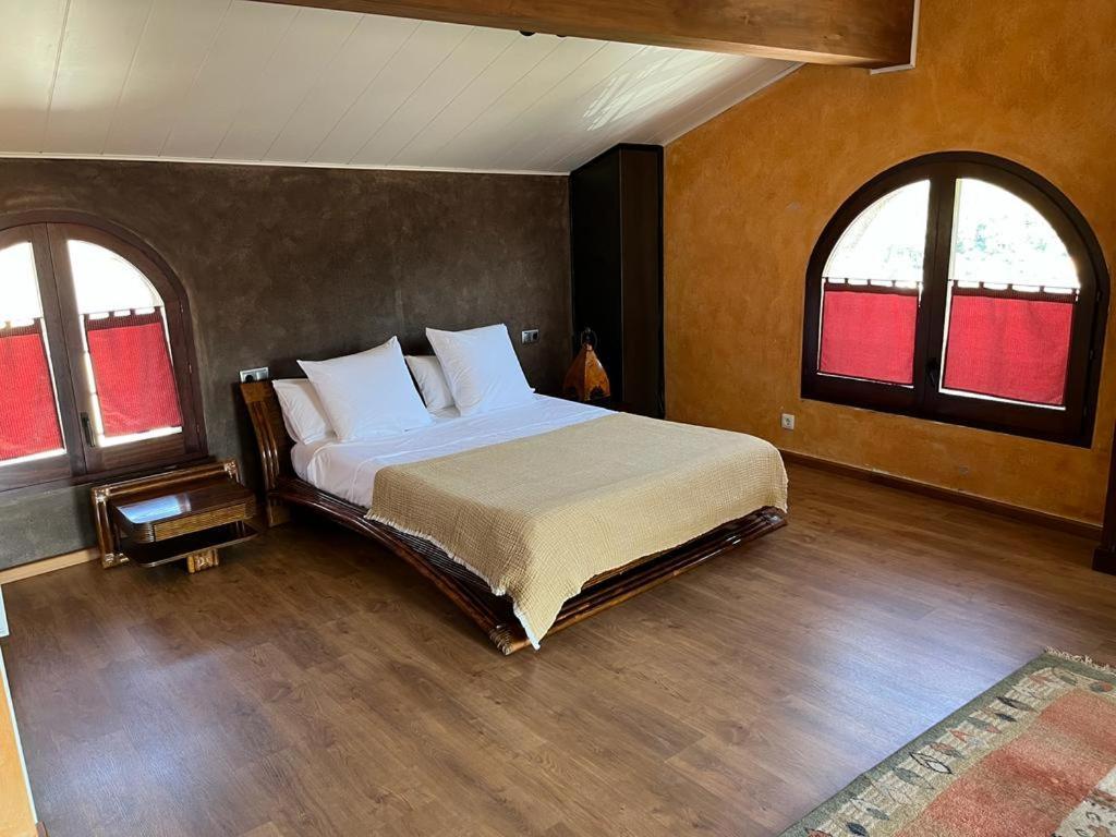 Comanegra Apartamento Castellfollit de la Roca Exterior foto